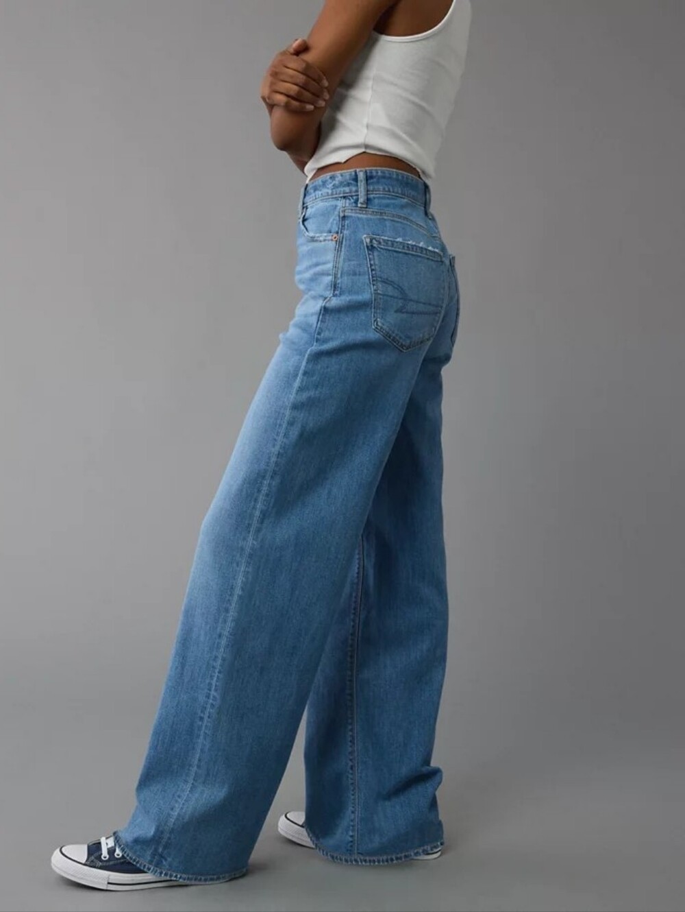 American Eagle Super High Waisted Baggy Jeans Medium Bright Indigo Dreamy Drape